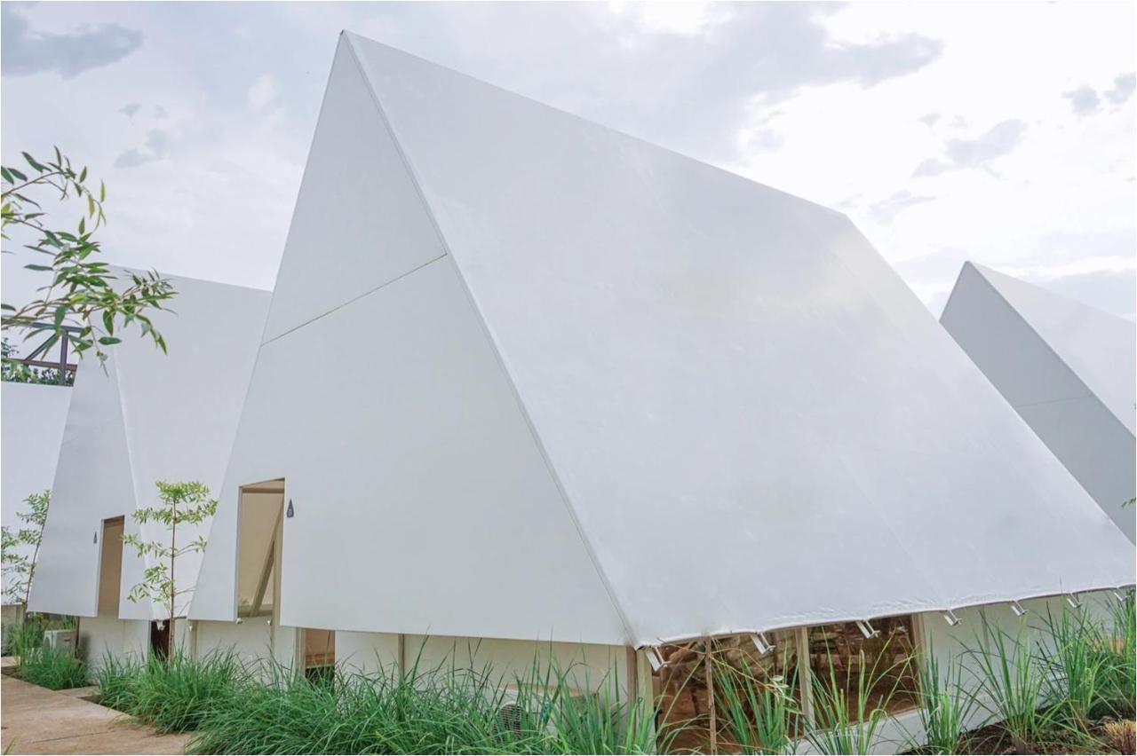 Rumah Atsiri Glamping Karanganyar  Extérieur photo
