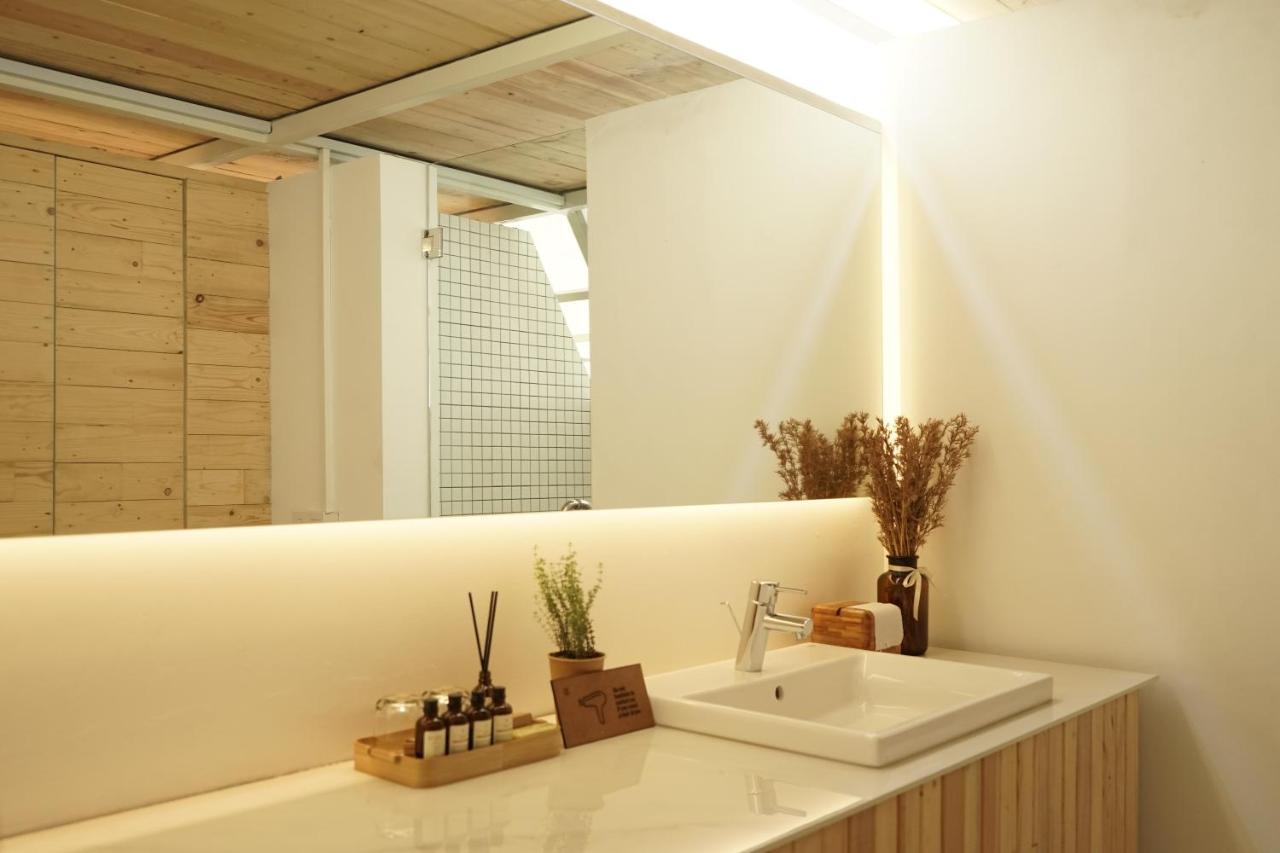 Rumah Atsiri Glamping Karanganyar  Extérieur photo
